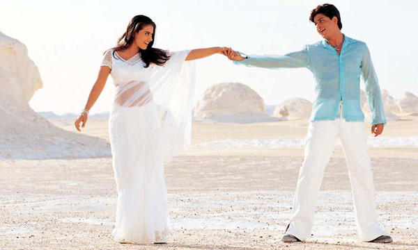 Shahrukh Khan romances Kajol in Egypt! Movie: Kabhie Khushi Kabhie Gham