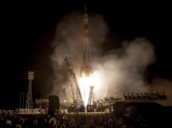 Expedition 36 Soyuz Launch - NASA