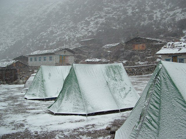 Trekking In Kanchenjunga Base Camp
